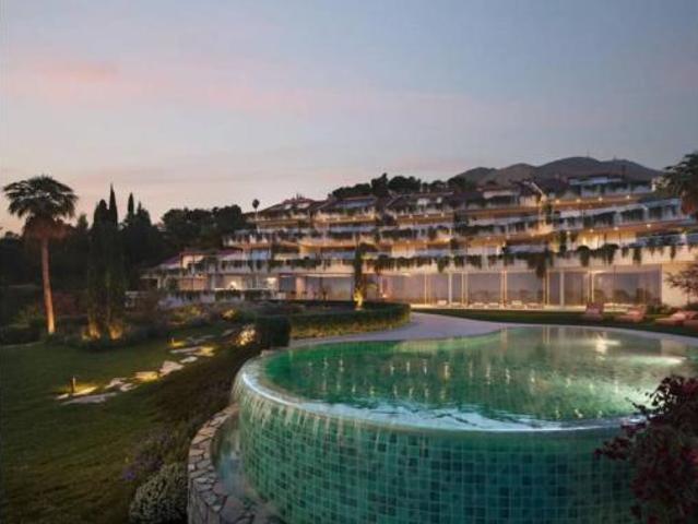 Ático en venta en La Perla-Torremuelle, Costa del Sol Occidental