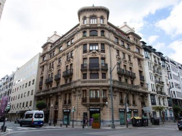 Ático en venta en Bilbao, Abando