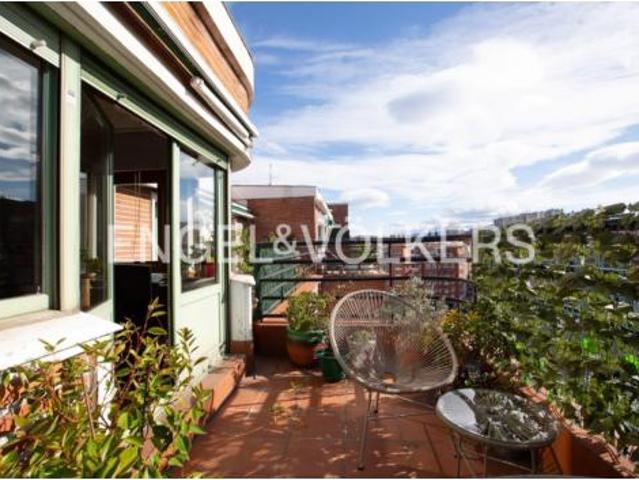 Ático en venta en Abando, Bilbao