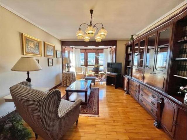 Piso en venta en Ibaiondo, Bilbao