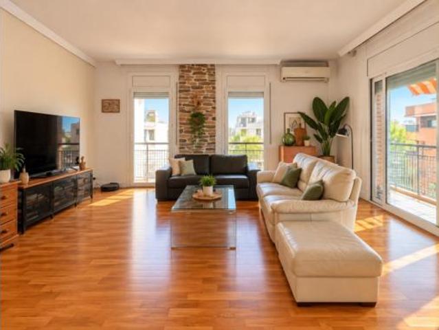 Ático en venta en Almeda, Cornellà de Llobregat