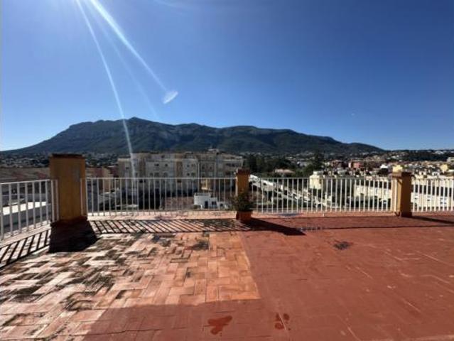 Ático en venta en Barri París-Pedrera / Camp Roig, la Marina Alta