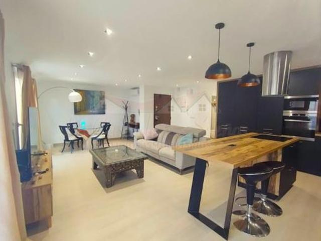 Ático en venta en Las Trescientas, el Vinalopó Mitjà / El Vinalopó Medio