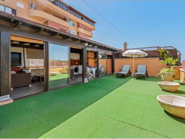 Ático en venta en Barriada Islas Canarias, Costa del Sol Occidental