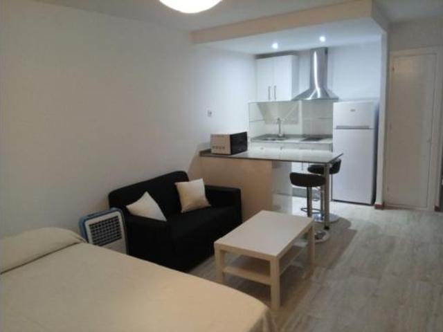 Ático en venta en Barriada Islas Canarias, Costa del Sol Occidental