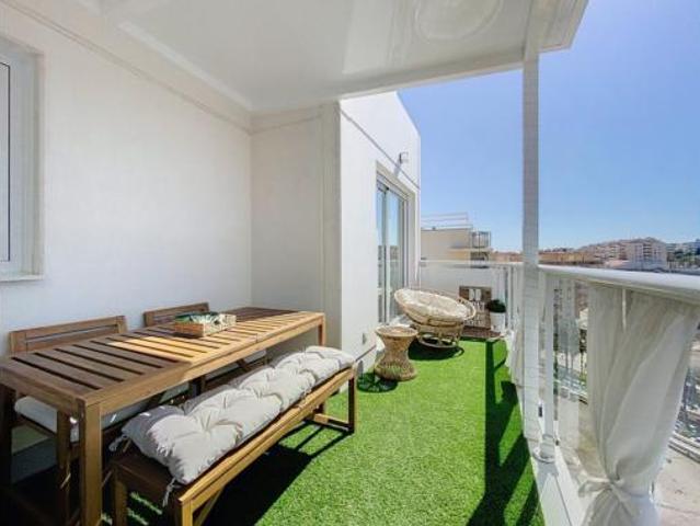 Ático en venta en Barriada Islas Canarias, Estepona