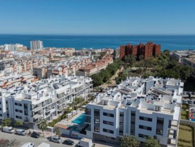 Ático en venta en Barriada Islas Canarias, Estepona
