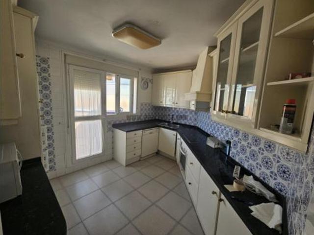 Ático en venta en Barriada Islas Canarias, Estepona
