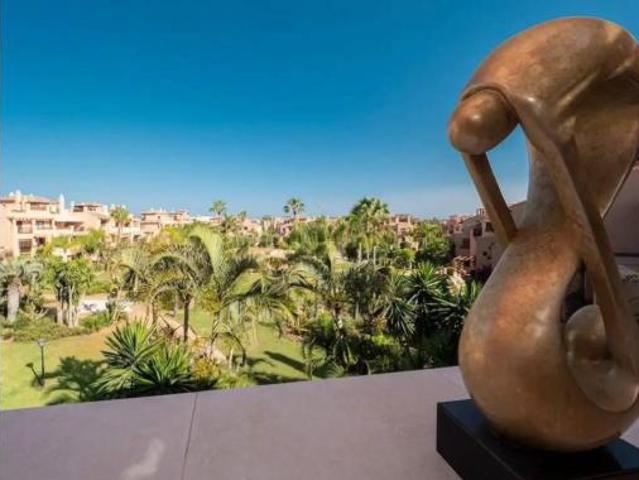Ático en venta en Atalaya-Isdabe, Costa del Sol Occidental