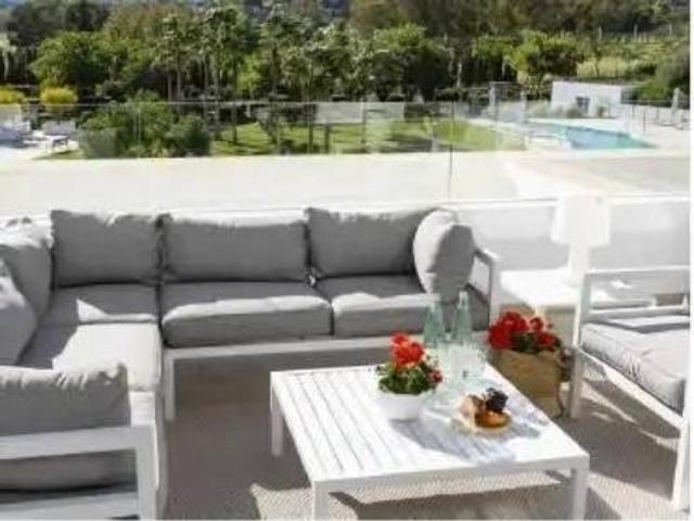 Ático en venta en Barriada Islas Canarias, Estepona