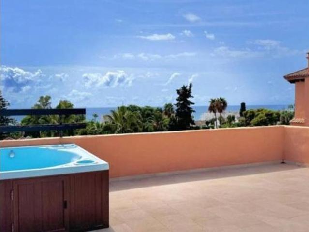 Ático en venta en Estepona, Bel-Air