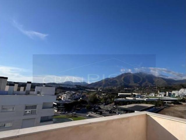 Ático en venta en Estebuna, Estepona