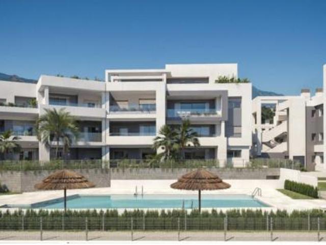 Ático en venta en Las Lomas, Estepona