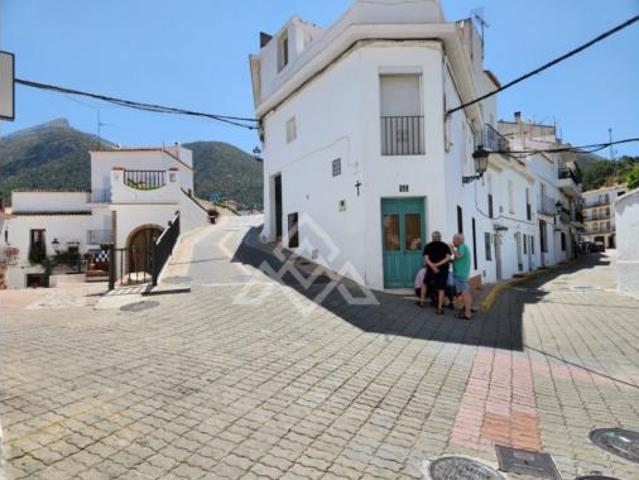 Ático en venta en Istán