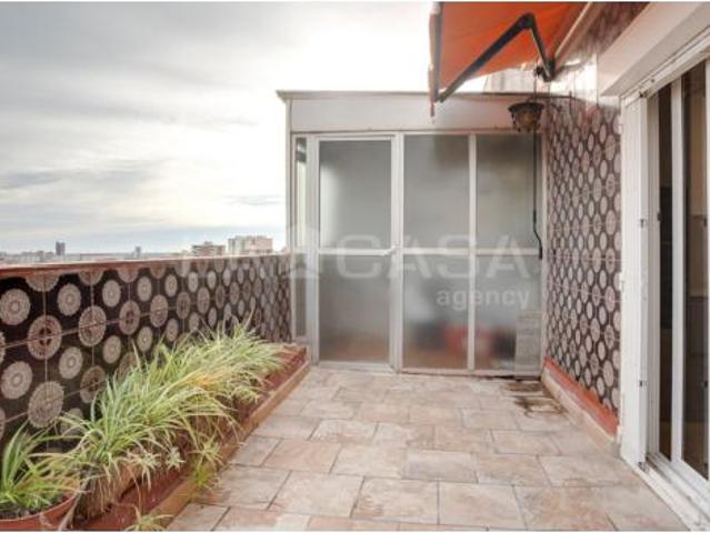 Ático en venta en Districte V, Barcelonès