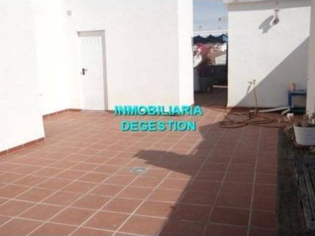 Ático en venta en Linares, Andalucía
