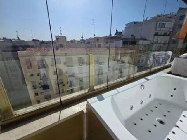 Ático en venta en Retiro, Madrid