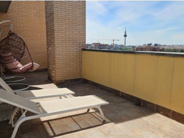 Ático en venta en Ciudad Lineal, Madrid
