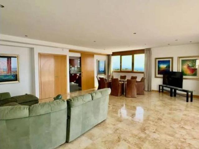 Ático en venta en Rio Real, Costa del Sol Occidental