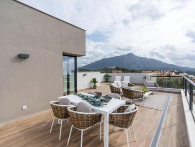 Ático en venta en Nueva Andalucía, Costa del Sol Occidental