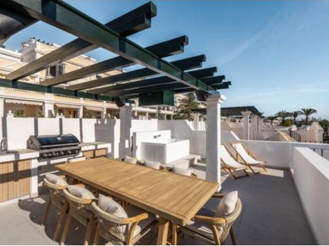 Ático en venta en Nueva Andalucía, Costa del Sol Occidental