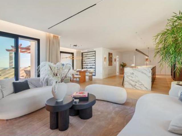 Ático en venta en Nueva Andalucía, Costa del Sol Occidental