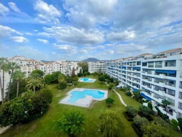 Ático en venta en Marbella, Málaga