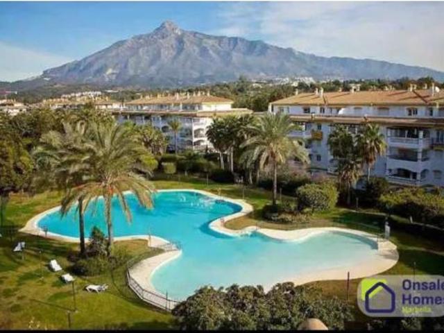 Ático en venta en Nueva Andalucía, Costa del Sol Occidental