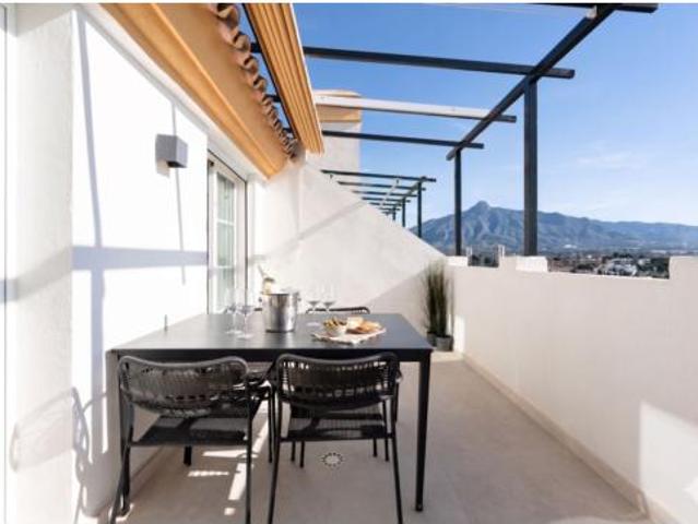 Ático en venta en Nueva Andalucía, Costa del Sol Occidental