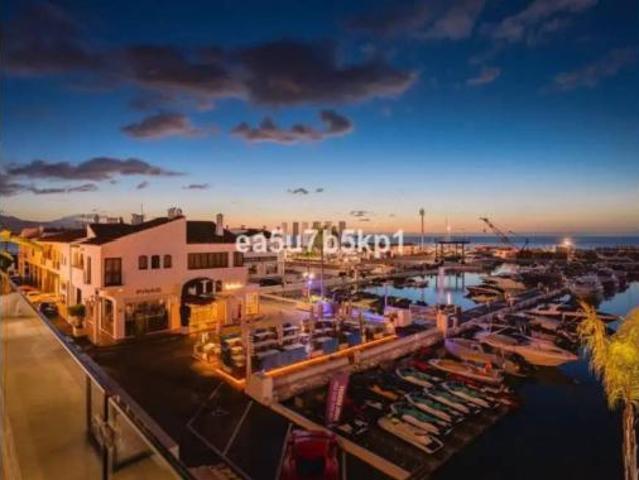 Ático en venta en Nueva Andalucía, Costa del Sol Occidental