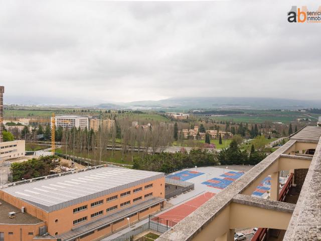Piso en venta en Ermitagaña-Mendebaldea, Iruñerria