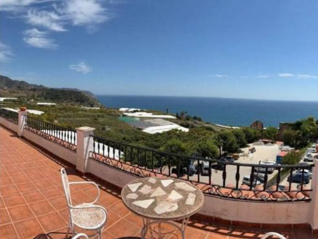 Ático en venta en Maro, La Axarquía