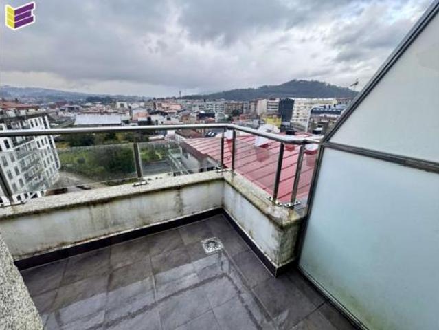 Ático en venta en O Porriño, Vigo