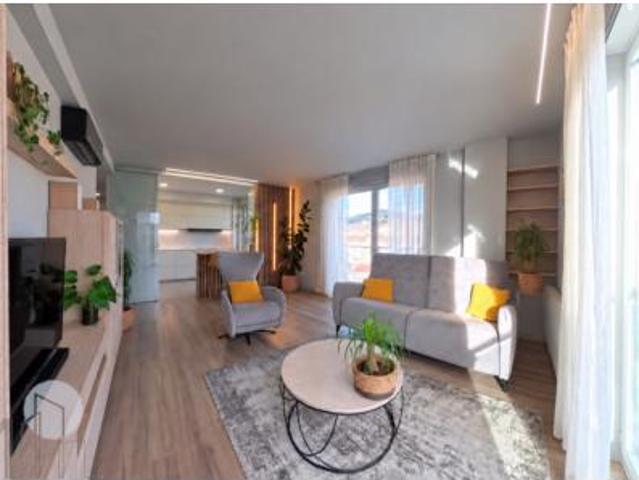 Ático en venta en Gurugú, Ourense