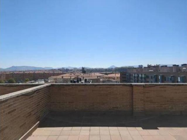Ático en venta en Buztintxuri-Euntzetxiki, Iruñerria