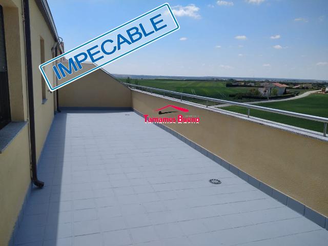 Piso en venta en Villares De La Reina