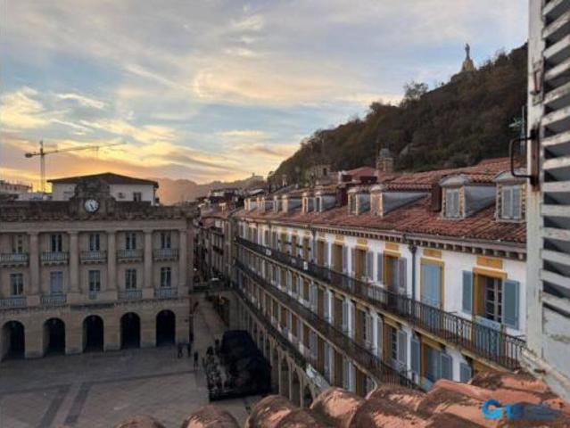 Ático en venta en Centro, Donostia-san Sebastián