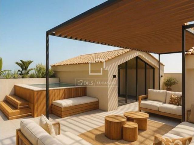 Ático en venta en Baix Empordà, Catalunya