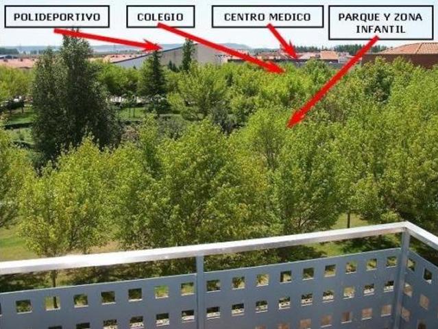 Ático en venta en Santovenia De Pisuerga, Castilla y León