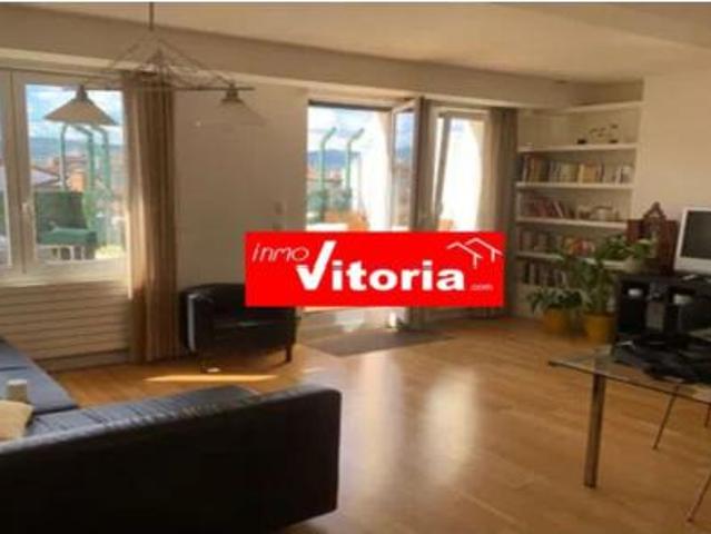 Ático en venta en Zabalgunea/Ensanche, Gasteizko kuadrilla