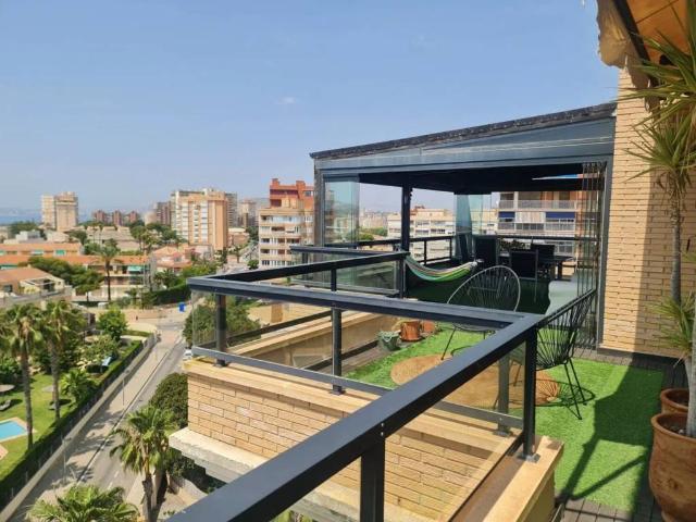 Ático en alquiler en Alicante, Entreplatges