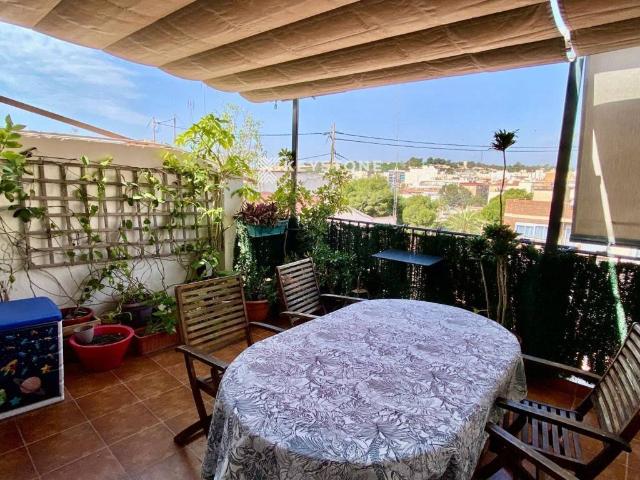 Ático en alquiler en Alicante, Valencia