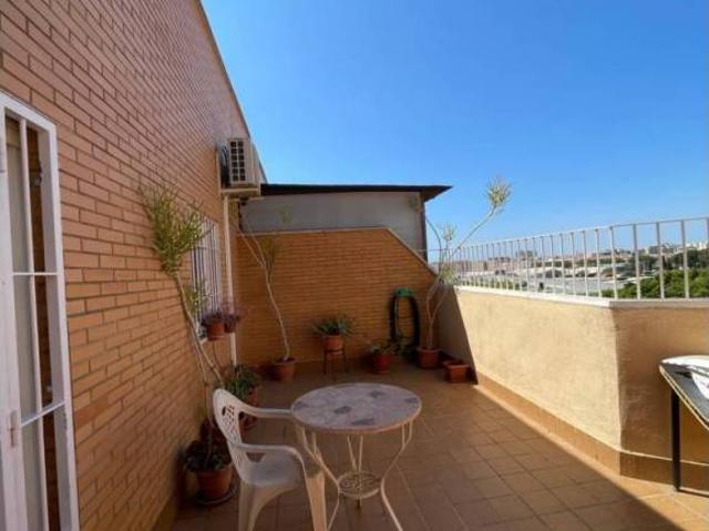 Ático en alquiler en Almería, Andalucía