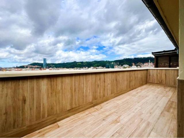 Ático en alquiler en Bilbao, Guipúzcoa