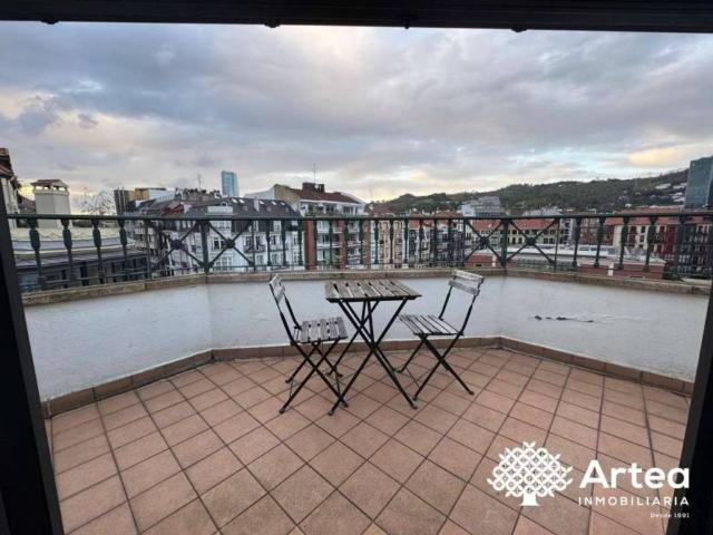 Ático en alquiler en Bilbao, Guipúzcoa