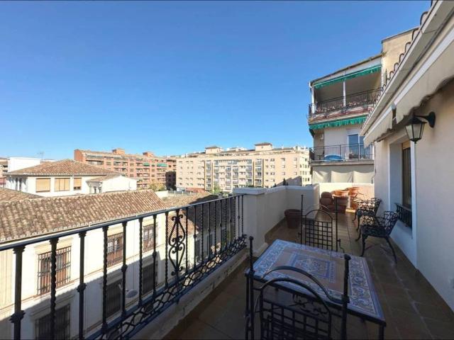Ático en alquiler en Granada