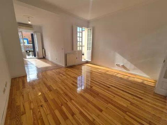 Ático en alquiler en Medina-sidonia, Madrid