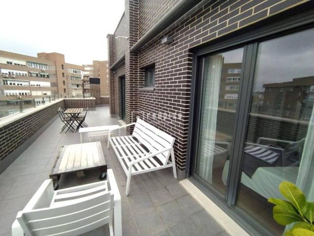 Ático en alquiler en Medina-sidonia, Madrid