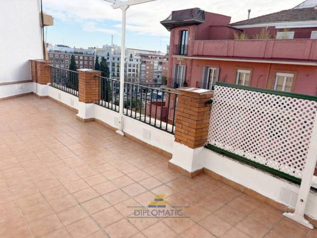 Ático en alquiler en Medina-sidonia, Madrid