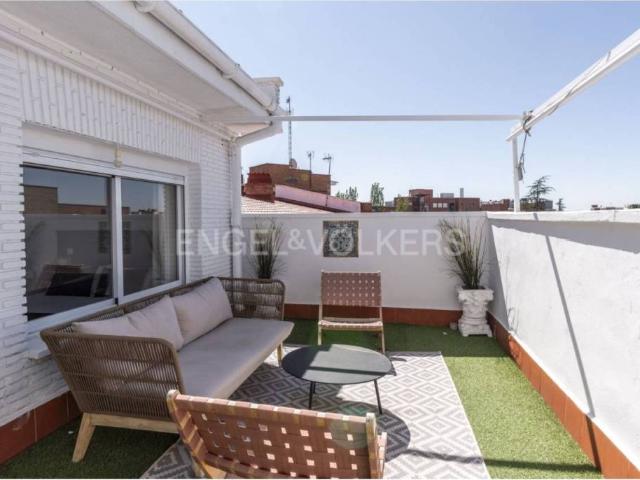 Ático en alquiler en Medina-sidonia, Madrid